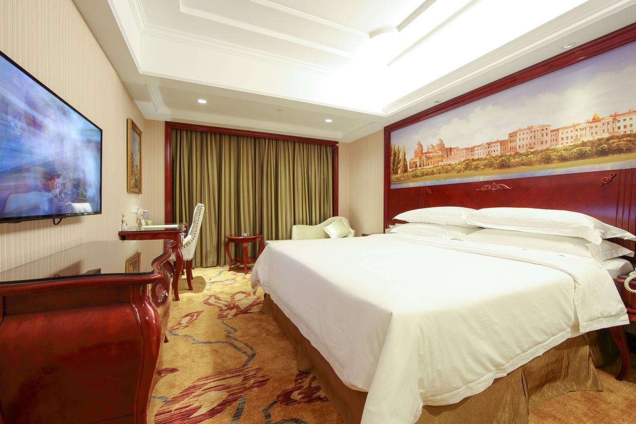 Vienna International Hotel Shenzhen Diwang South Bao'An Road Extérieur photo